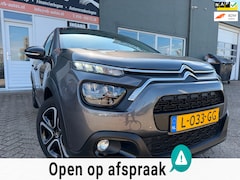 Citroën C3 - 1.2 PureTech Feel 5 drs en parkeersensoren en bluetooth telefoon / media en airco en cruis