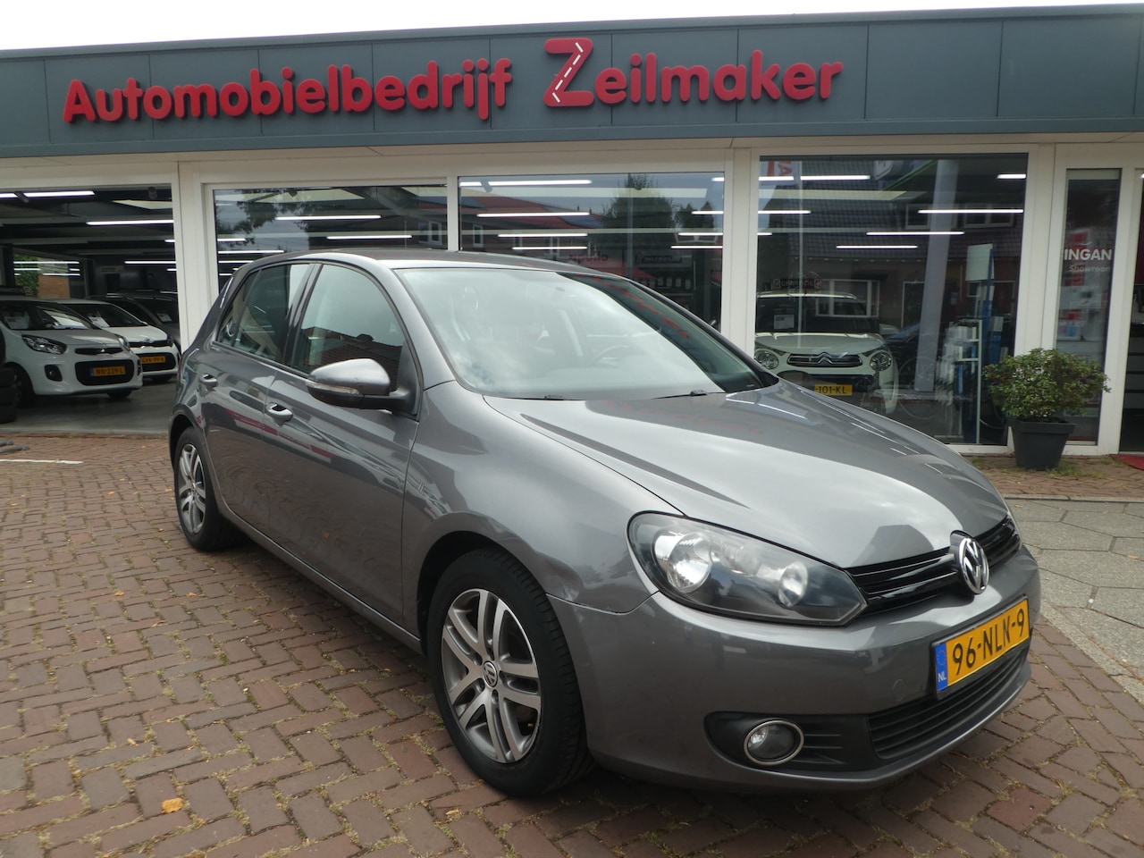 Volkswagen Golf - 1.2 TSI Tour II BlueMotion 1.2 TSI Tour II BlueMotion - AutoWereld.nl