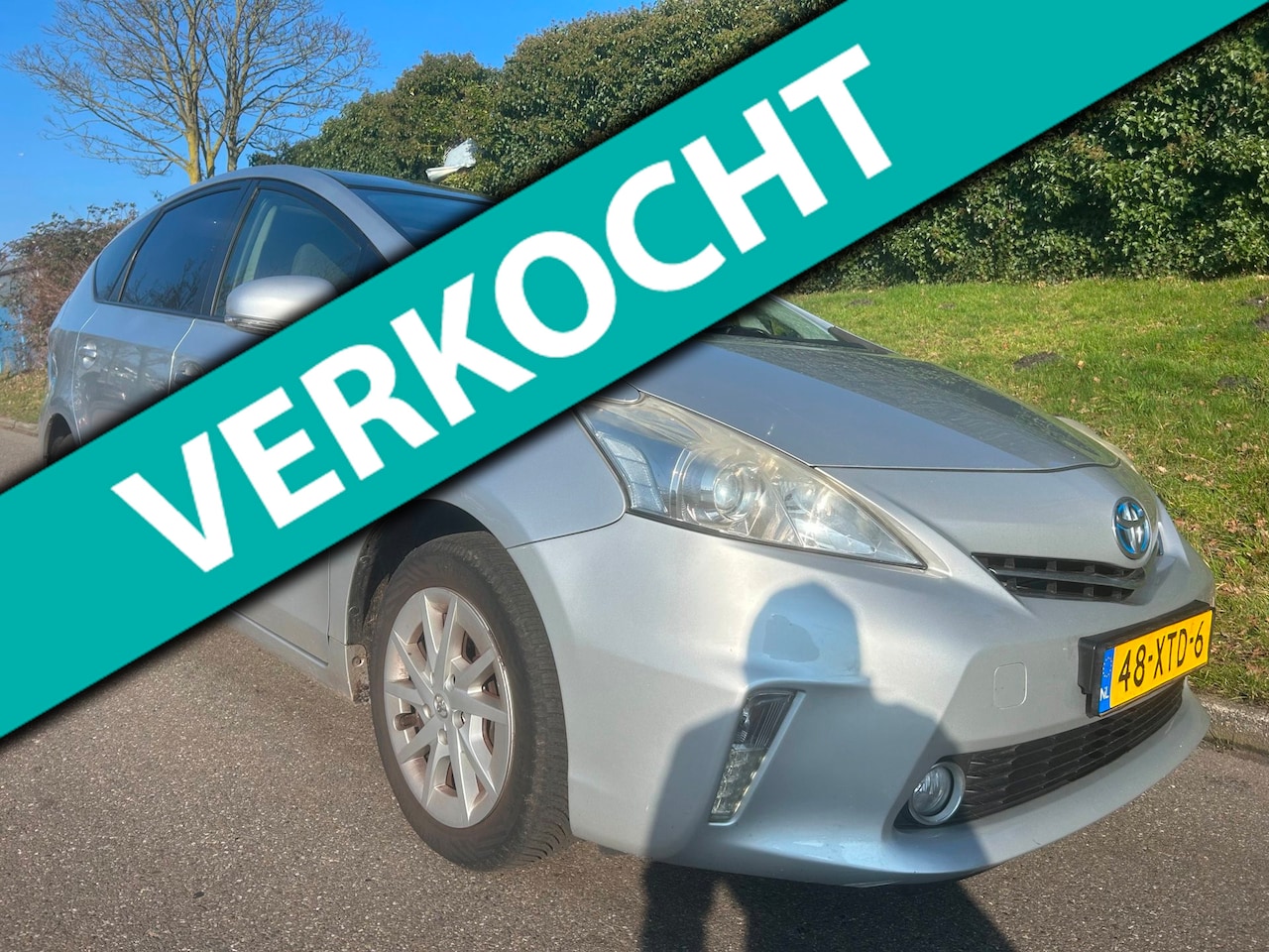 Toyota Prius Wagon - 1.8 Aspiration 96g - Panoramadak - Camera - Clima - Cruise - AutoWereld.nl