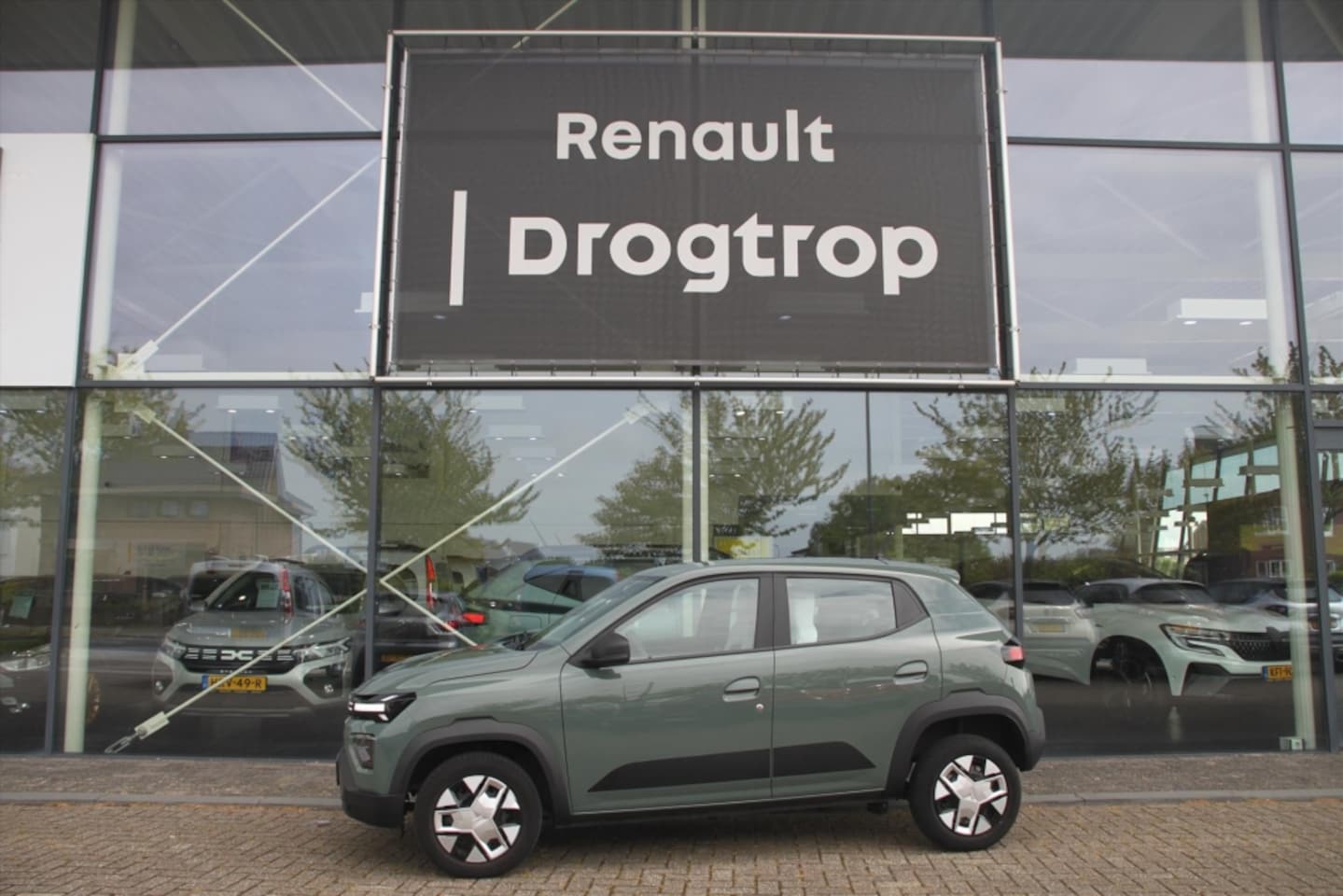 Dacia Spring - 65PK-COMFORT-15DKM-AIRCO-CC-100%-ELECTR.- - AutoWereld.nl