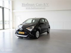 Toyota Aygo - 1.0 VVT-i x-joy | Camera | 12/2021 | Zwart | 122.671 km