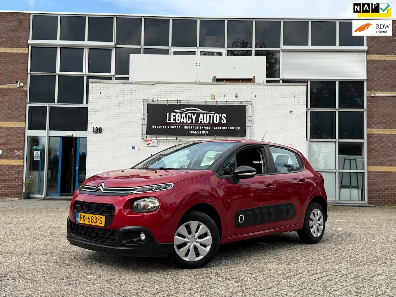 Citroën C3 - 1.2 PureTech Feel - Carplay - Navi - APK 07/2027 - Rijdt & Schakelt goed! - AutoWereld.nl