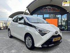 Toyota Aygo - 1.0 VVT-i X-PLAY CAMERA Rijklaarprijs