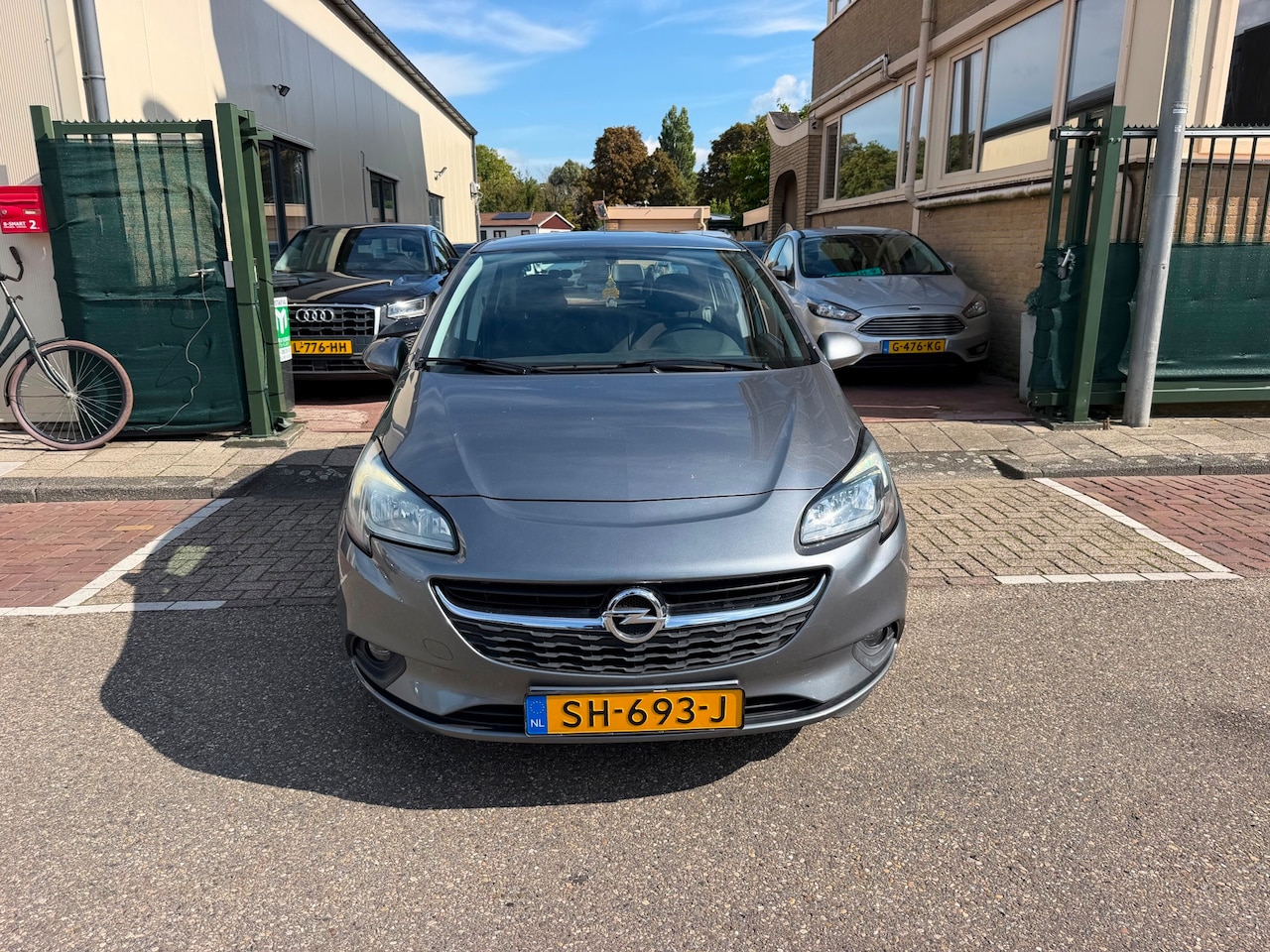 Opel Corsa - 1.2 Bj 2017 elektrische ramen , Airco , Pas een beurt gehad - AutoWereld.nl