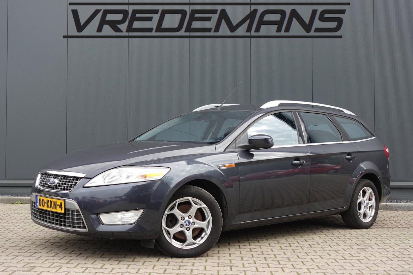 Ford Mondeo Wagon - 2.0-16V Limited 2.0-16V Limited - AutoWereld.nl
