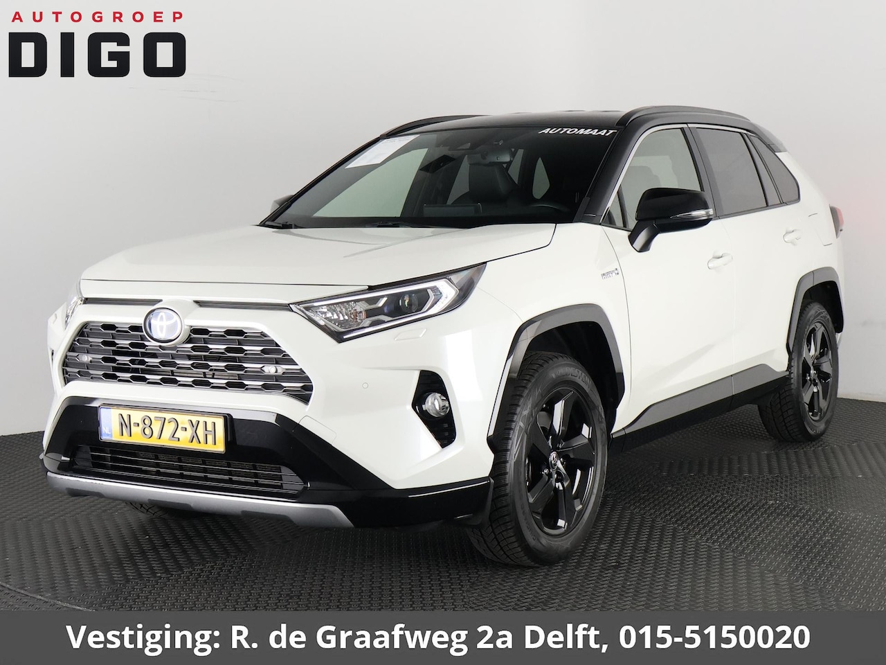 Toyota RAV4 - 2.5 Hybrid AWD Bi-Tone | 1650 KG trekgewicht | Trekhaak | Parkeersensoren | Apple Carplay - AutoWereld.nl