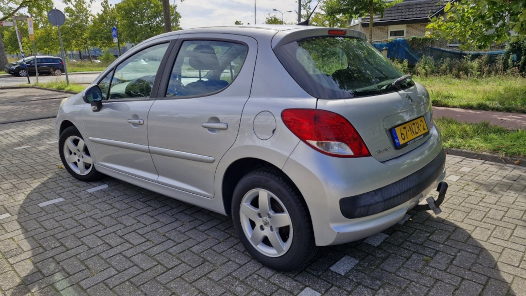 Peugeot 207 - 1.4 VTi Blue Lease 1.4 VTi Blue Lease