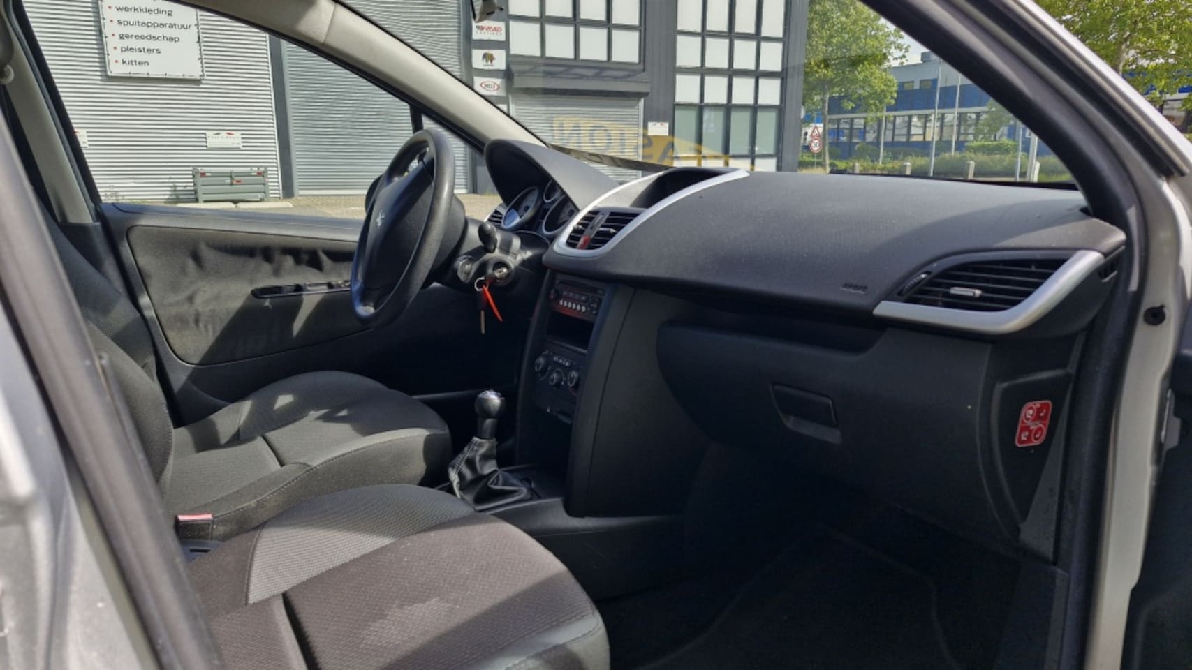 Peugeot 207 - 1.4 VTi Blue Lease 1.4 VTi Blue Lease