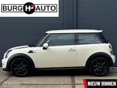 MINI 3-Deurs - 1.6 One MINIMALIST - BI-XENON - ZWART LEER - AIRCO - CRUISE CONTROLE - 17" LMV - ZWART HEM