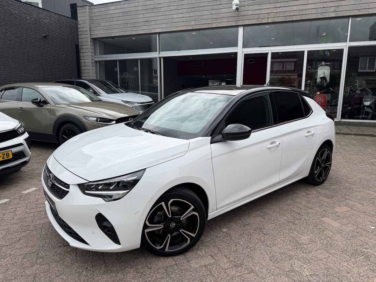 Opel Corsa - 1.2 Elegance Turbo Panorama/Stoel+stuur verwarming/Ecc/Camera. - AutoWereld.nl