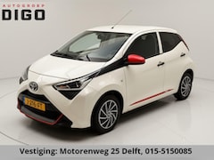Toyota Aygo - 1.0 VVT-i CORAL RED PACK 1e EIG. GARANTIE 7-2030* AIRCO. CARPLAY NAVI.PRIVACY GLASS. COMFO