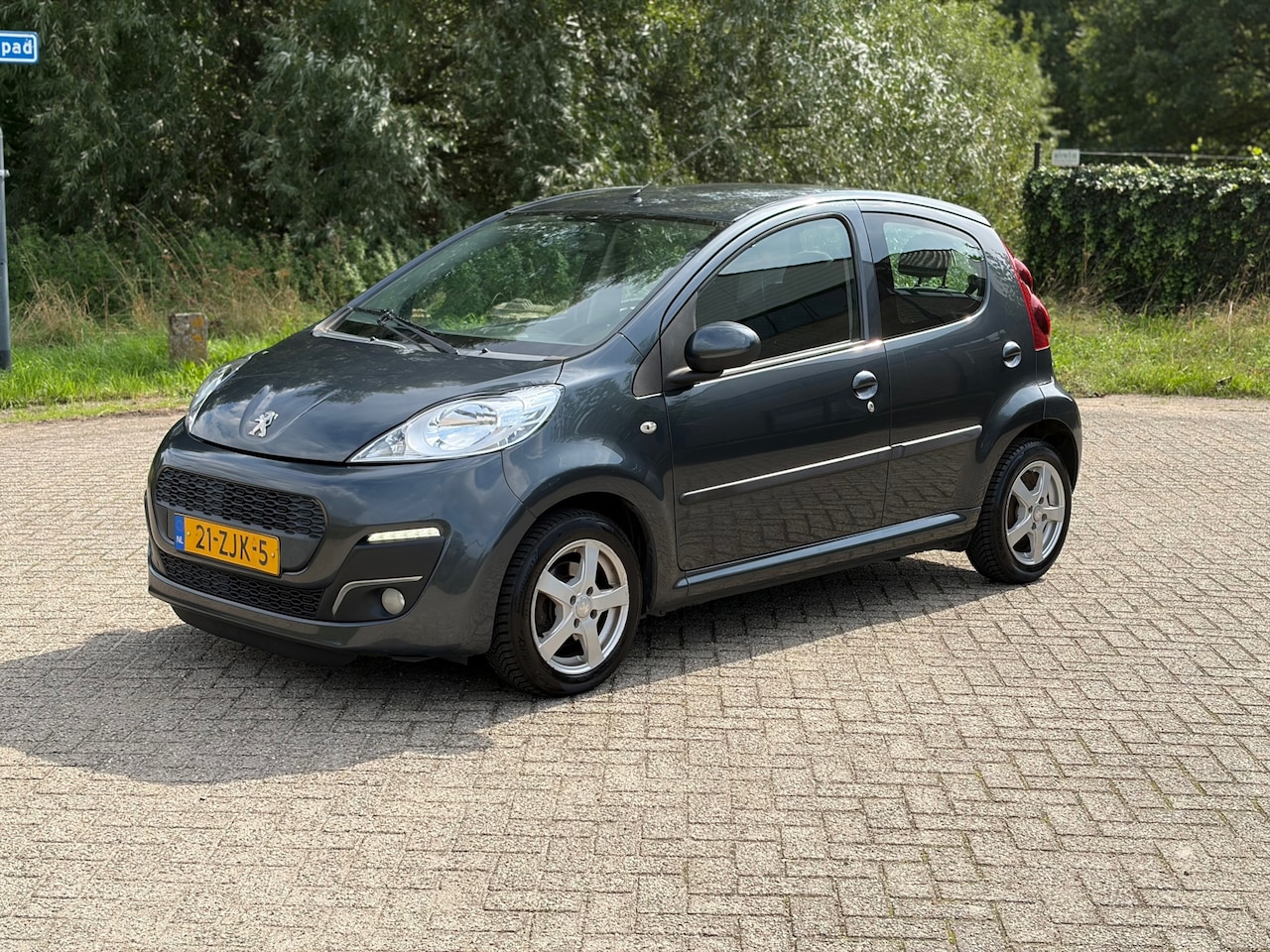Peugeot 107 - 1.0 Active AIRCO I 5 DRS I CENTRAAL I TOERENTELLER I NWE APK - AutoWereld.nl