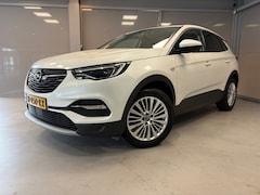 Opel Grandland X - Innovation 1.2 Turbo Automaat | Navigatie | Camera | Trekhaak |