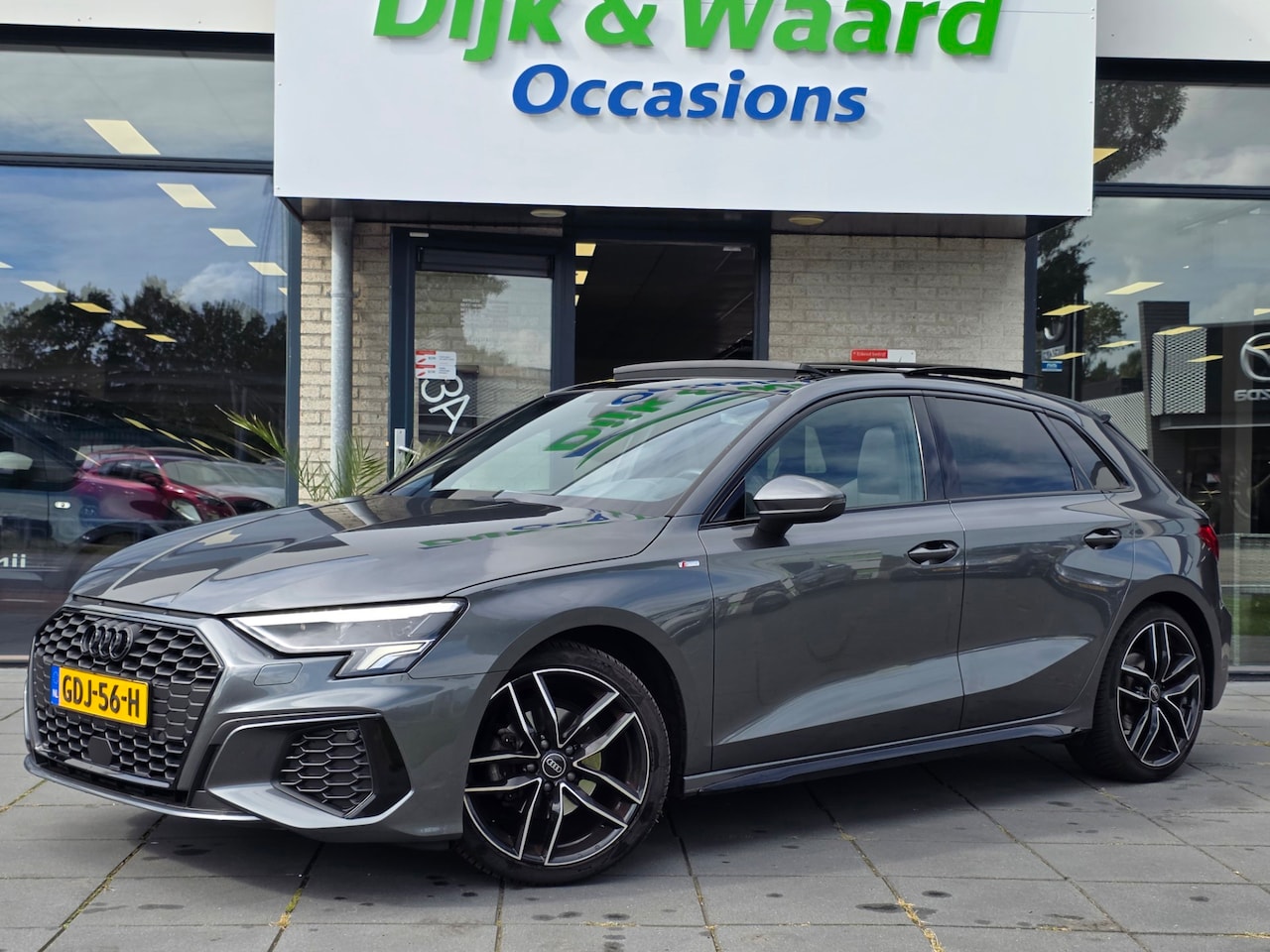 Audi A3 Sportback - 35 TFSI S edition – 3x S line – Panoramadak – ACC – Virtual Cockpit – - AutoWereld.nl