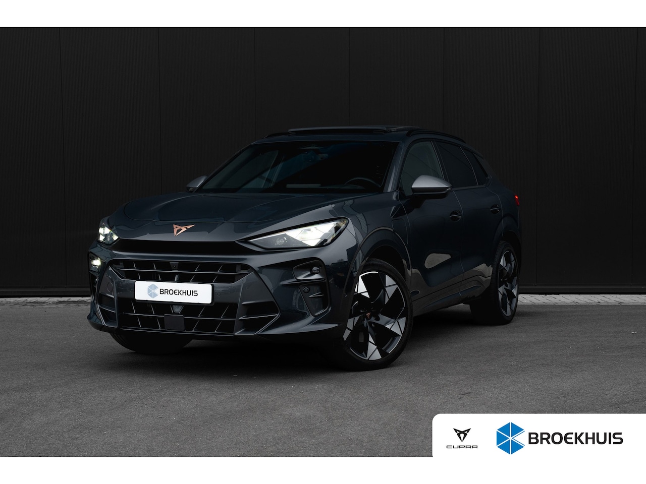 CUPRA Terramar - 1.5 TSI e-Hybrid 272pk VZ Performance Garantie t/m 2030 | Sennheiser | Panoramadak | 360 C - AutoWereld.nl