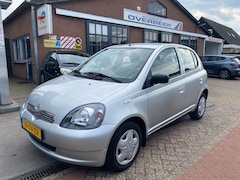 Toyota Yaris - 1.3-16V VVT-i Sol