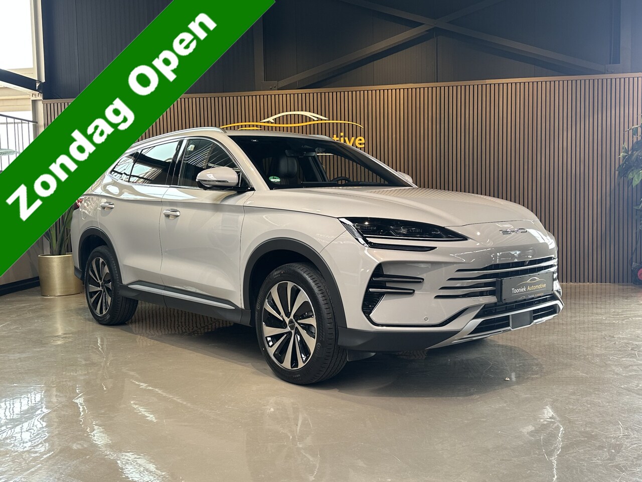 BYD Seal U - BOOST PHEV | PANORAMA | 360 CAMERA | SOELVERWARMING | 218 PK | 1.5 | - AutoWereld.nl