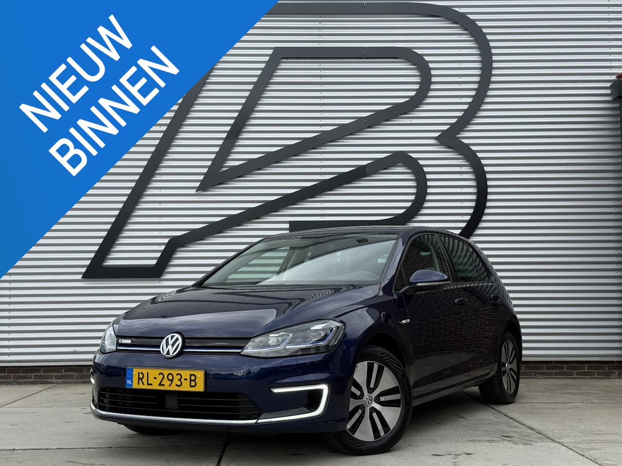 Volkswagen e-Golf - e-Golf 2e Eigenaar|Navi|Camera|Virtual Cockpit|Carplay|Stoelverwarming|N.A.P|APK tot 01-20 - AutoWereld.nl