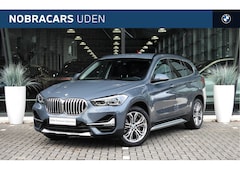 BMW X1 - xDrive20i xLine Automaat / Trekhaak / Sportstoelen / Comfort Access / Adaptieve LED / Head