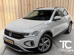 Volkswagen T-Roc - 1.0 TSI Life 75 Edition Apple CarPlay/Android Auto | Airconditioning | Cruise control adap