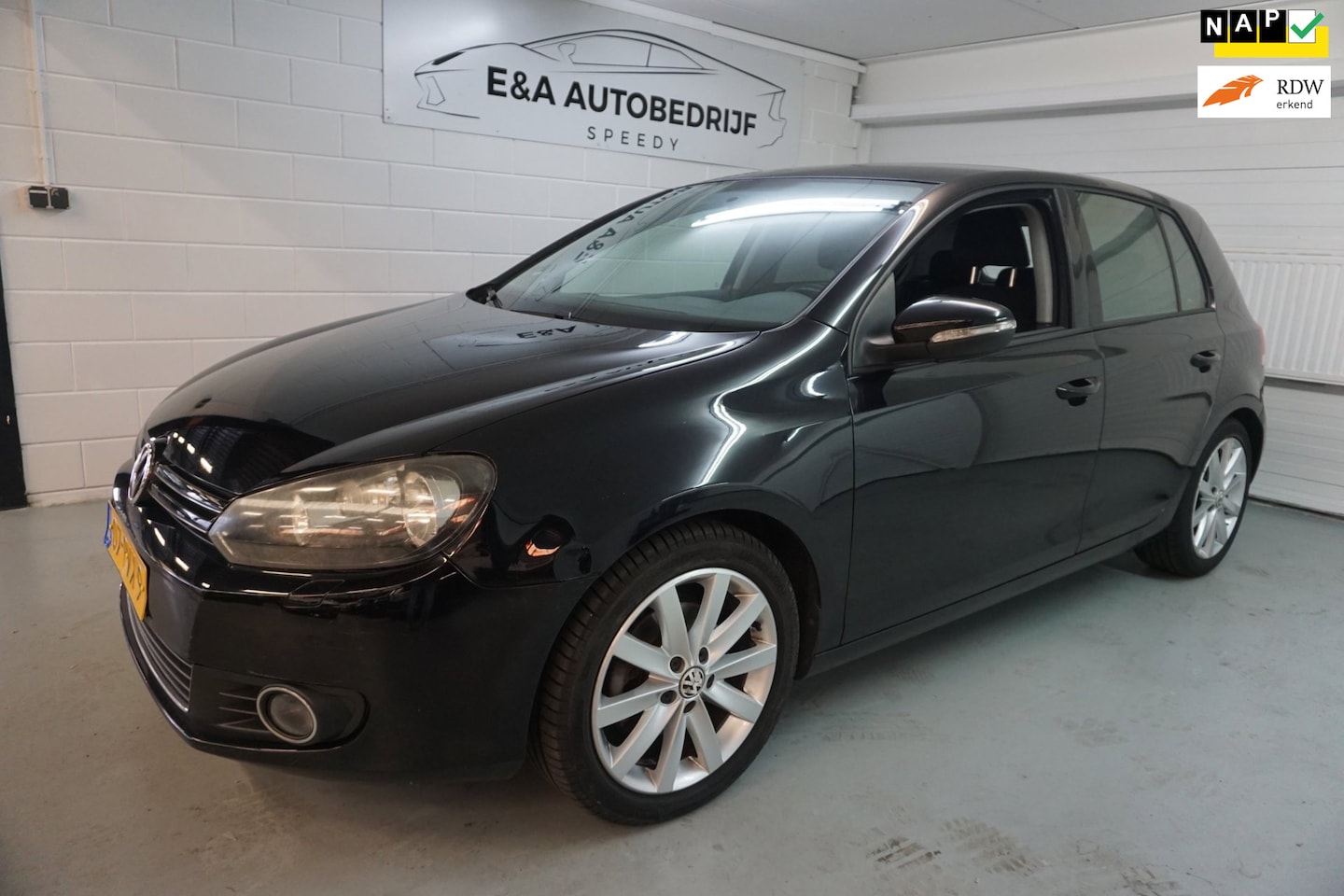 Volkswagen Golf - 1.4 TSI Highline / AIRCO / NAP MET NIEUWE APK - AutoWereld.nl