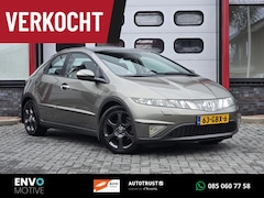 Honda Civic - 1.8 Executive Automaat Trekhaak/Pano/LMV