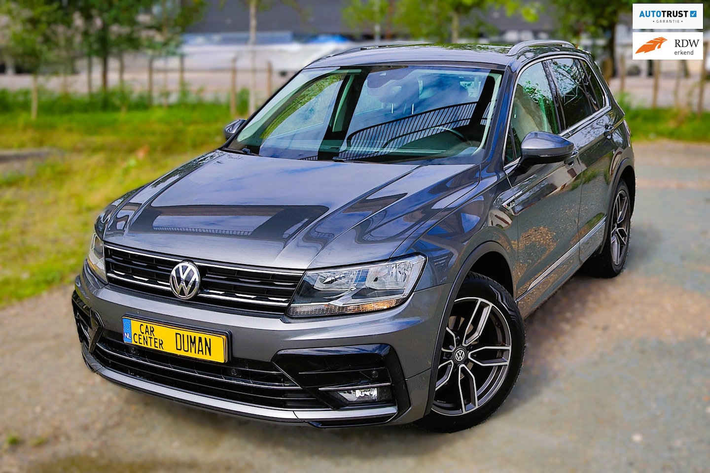 Volkswagen Tiguan - 1.4 TSI ACT R-Line Virtual Stoelverwarming Massage Stoel Cruise - AutoWereld.nl