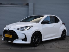 Toyota Yaris - 1.5 Hybrid Executive Automaat 116pk , PDC, BSM, Stoel verwarming