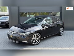 Volkswagen Golf - 1.5 eTSI Style|Hud|Camera|IQ.Light|Pano