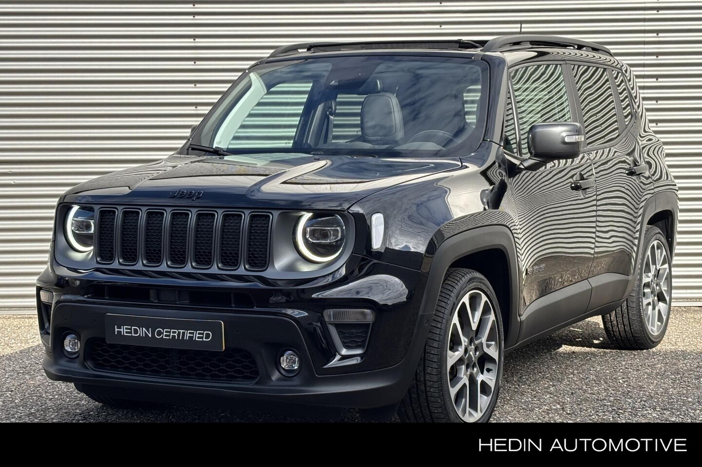 Jeep Renegade - 1.5T e-Hybrid S / Nederlandse Auto / Eerste Eigenaar / Navigatie / Apple Car Play / Parkee - AutoWereld.nl