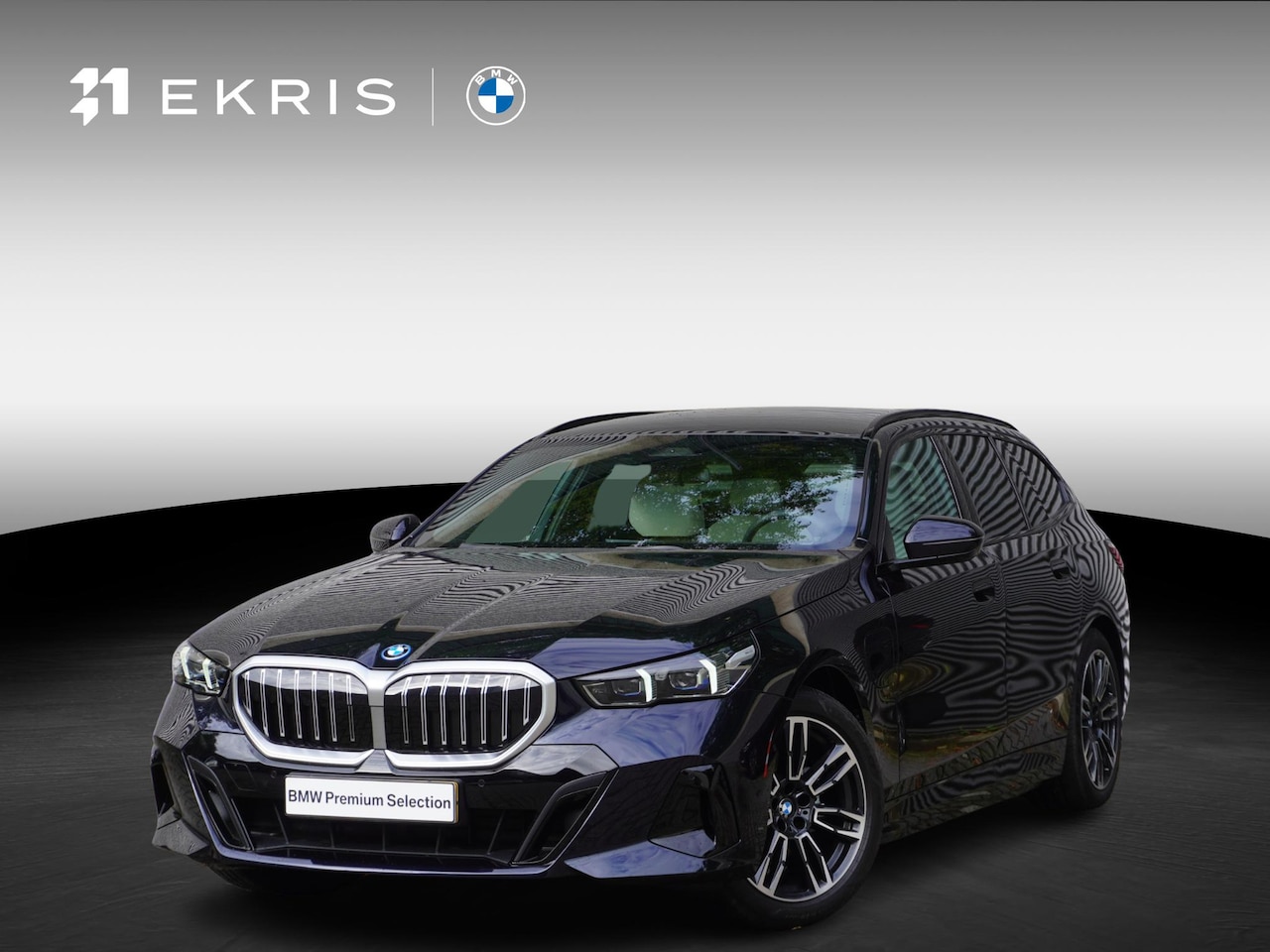 BMW 5-serie Touring - 530e M Sport Edition | Travel Pack | Comfort Pack | Comforstoelen | Stoelventilatie | Driv - AutoWereld.nl
