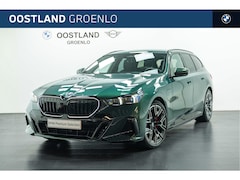 BMW 5-serie Touring - 530e M Sport Automaat / Trekhaak / Comfort Access / Harman Kardon / Adaptieve LED / Stoelv