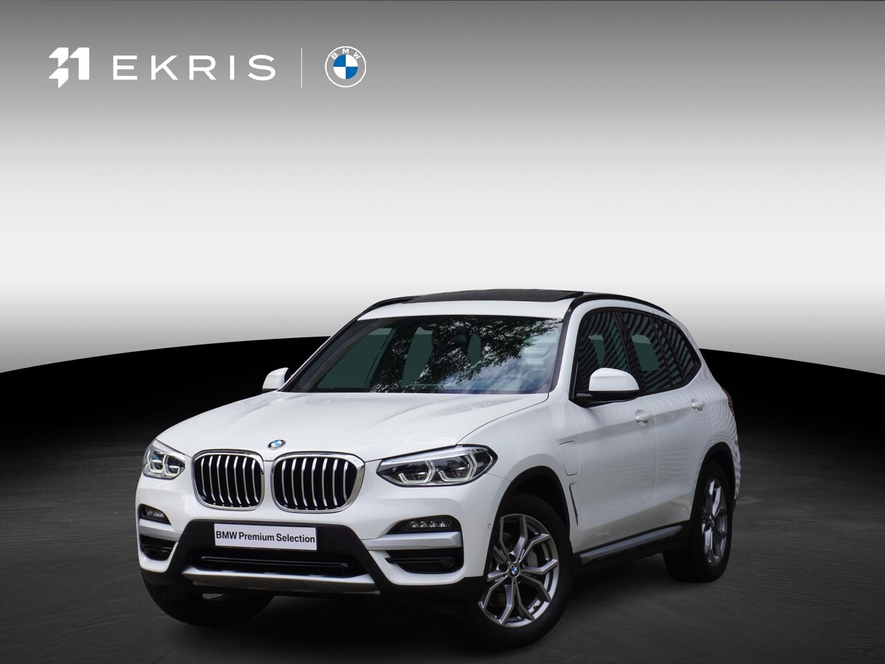 BMW X3 - xDrive30e | High Executive | Trekhaak met elektrisch wegklapbare kogel | Achteruitrijcamer - AutoWereld.nl