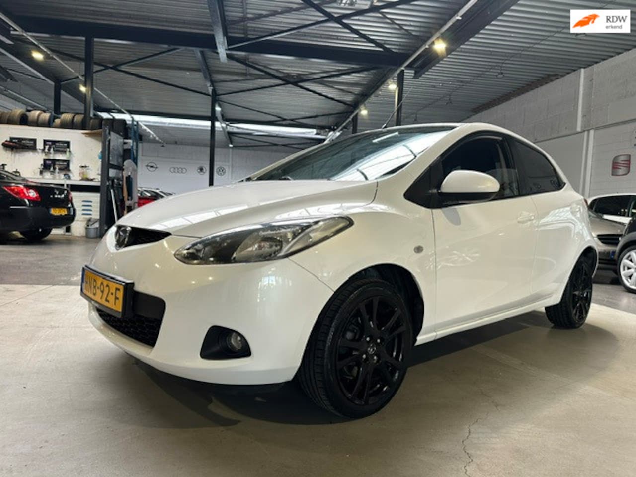 Mazda 2 - 1.3 TS/Dealer onderhouden/Airco//Apk nieuw bij aflevering - AutoWereld.nl
