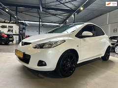 Mazda 2 - 2 1.3 TS/Dealer onderhouden/Airco//Apk nieuw bij aflevering