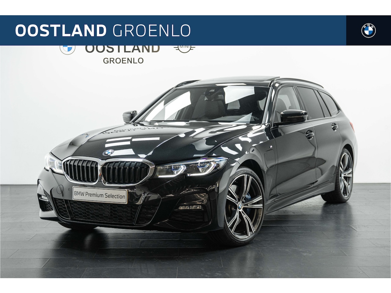 BMW 3-serie Touring - 330e High Executive M Sport Automaat / Panoramadak / Trekhaak / Laserlight / Live Cockpit - AutoWereld.nl