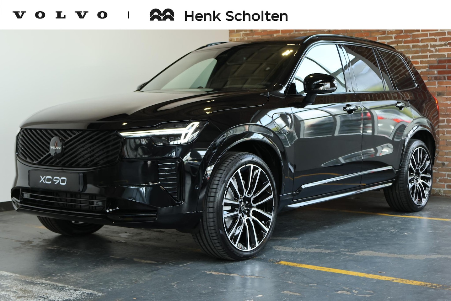 Volvo XC90 - T8 Plug-in hybrid AWD Ultra Black Edition Executive Edition | Gelamineerde Zijruiten | Luc - AutoWereld.nl