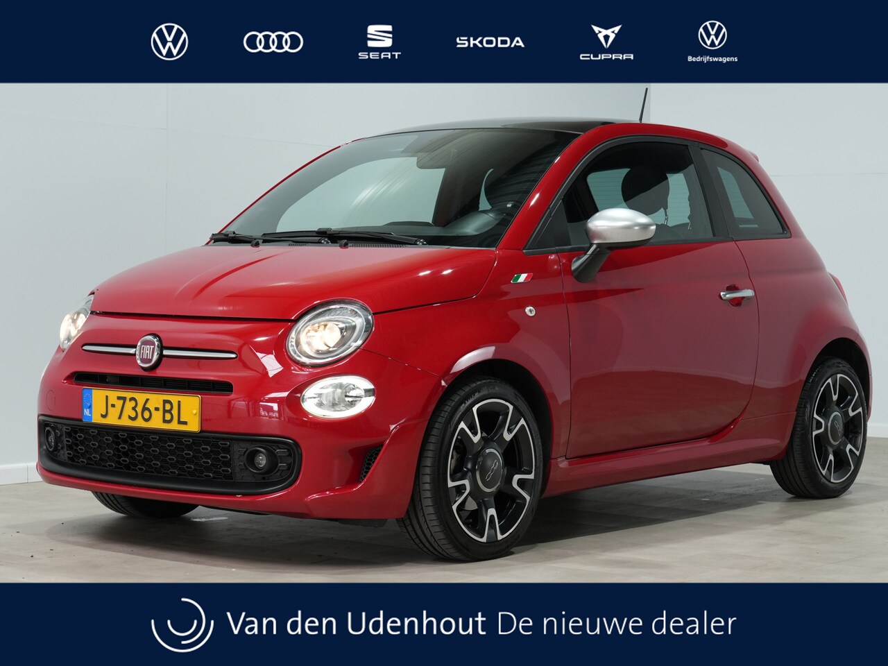 Fiat 500 - 1.0 Hybrid Rockstar / Navigatie / Panoramadak / Parkeersensoren 273 - AutoWereld.nl