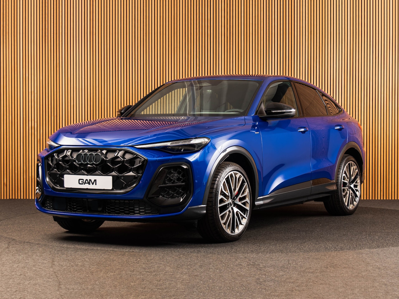 Audi Q5 Sportback - 2.0 TFSI e-hybrid quattro S edition 21" | PANO | AIR SUSPENSION | S-LINE - AutoWereld.nl