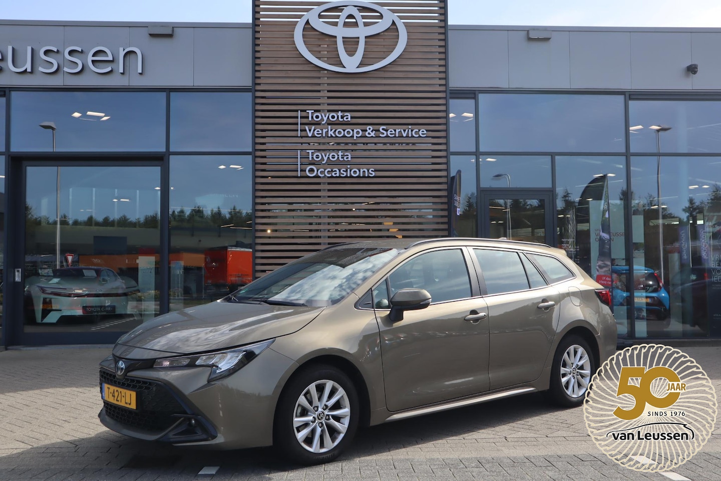 Toyota Corolla Touring Sports - Hybrid 140 Active NL-AUTO 1E EIGENAAR CAMERA APPLE/ANDROID AD-CRUISE DAB+ LM-VELGEN - AutoWereld.nl