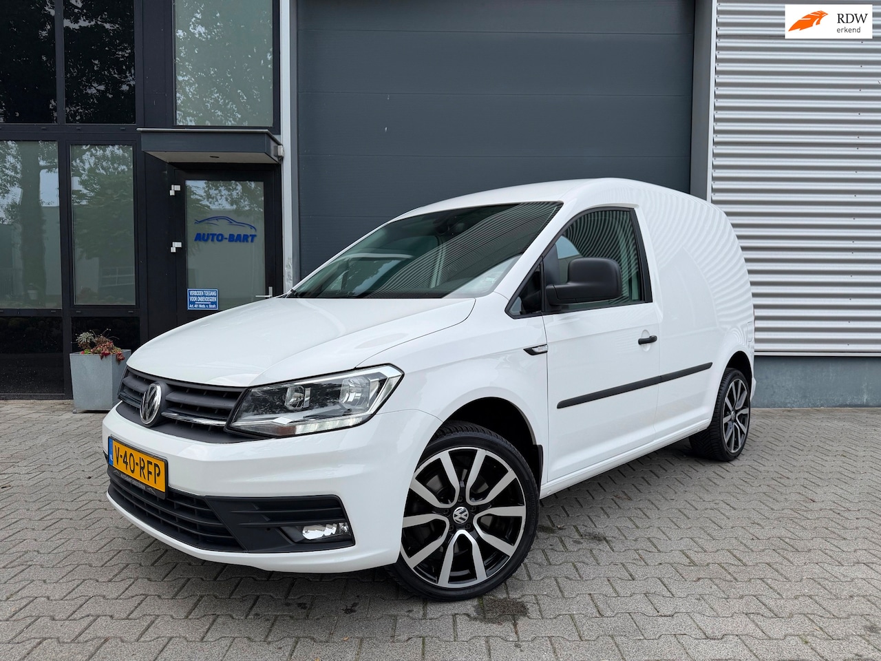 Volkswagen Caddy - 1.4 TSI C-Edition|automaat|cruise|standkachel - AutoWereld.nl