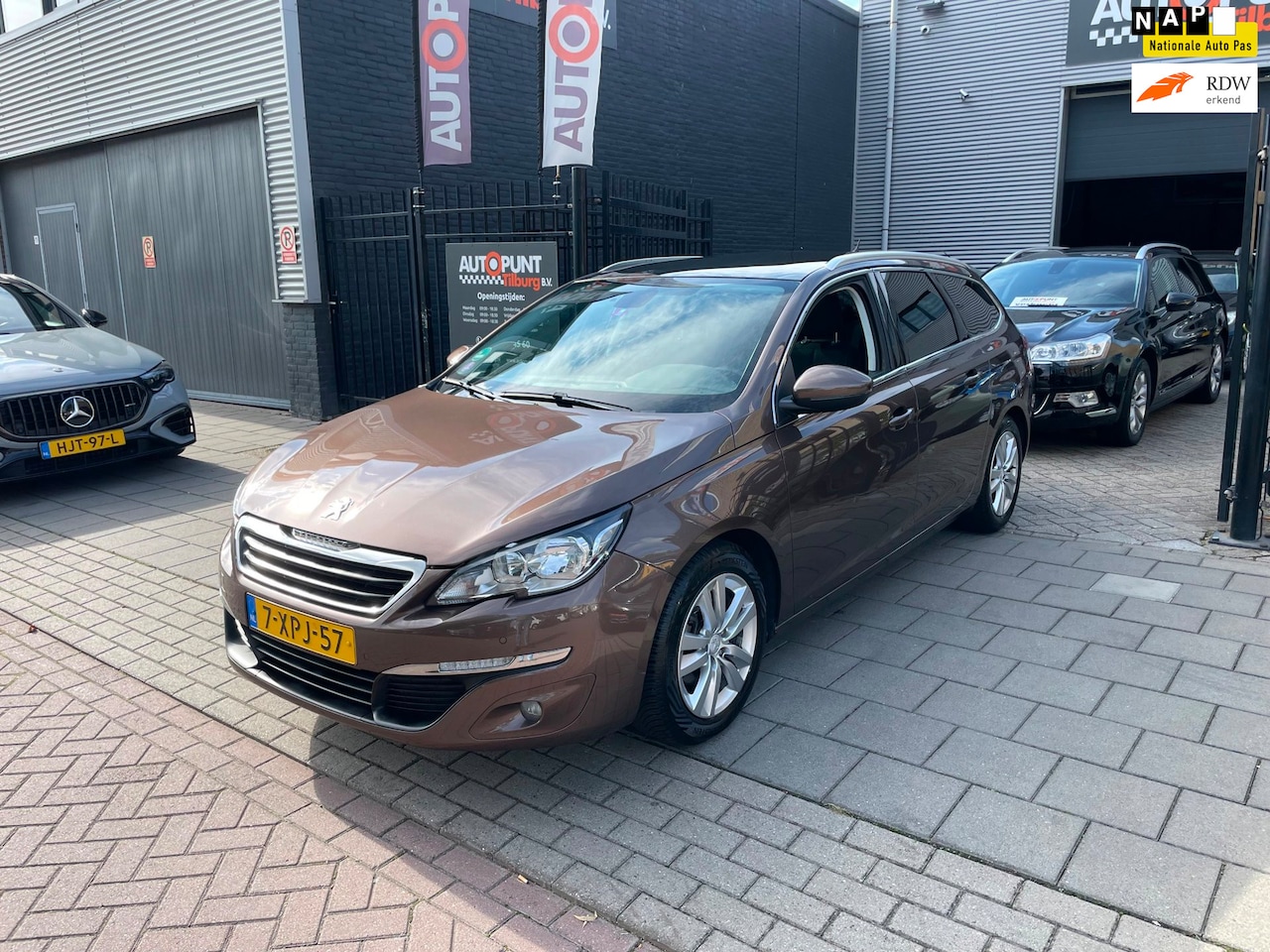 Peugeot 308 SW - 1.2 e-THP Blue Lease Executive 3e Eig! Trekhaak Airco NAP APK - AutoWereld.nl