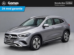 Mercedes-Benz GLA-Klasse - 180 Star Edition Luxury Line | Panoramadak | Trekhaak Wegklapbaar | Memory Pakket | Achter