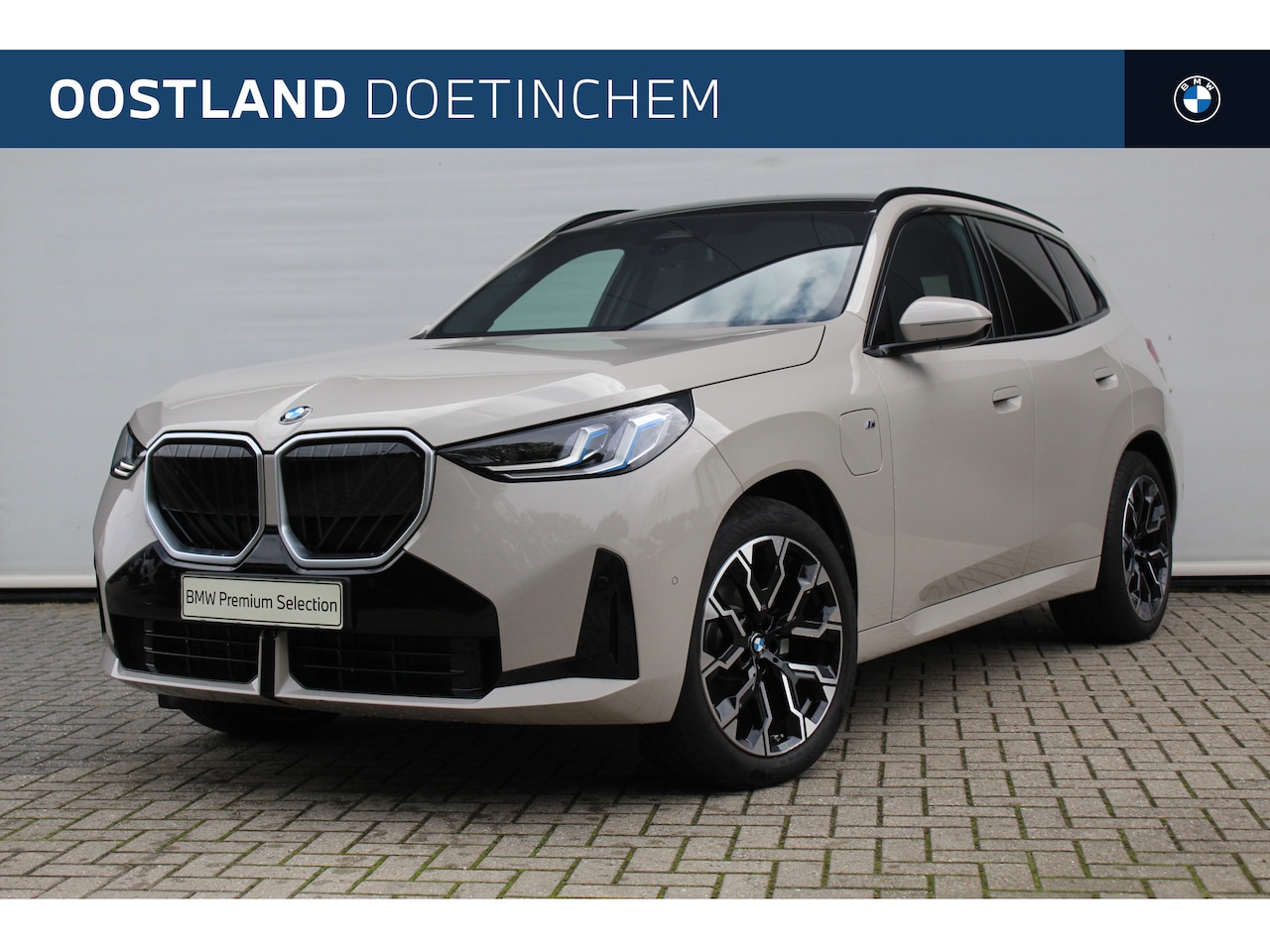 BMW X3 - 30e xDrive M Sport Automaat / Trekhaak / Panoramadak / Sportstoelen / Comfort Access / Har - AutoWereld.nl