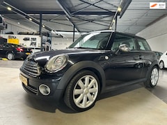 MINI 3-Deurs - 1.6 Cooper/Panoramadak/Airco/Pdc achter/Apk nieuw bij aflevering