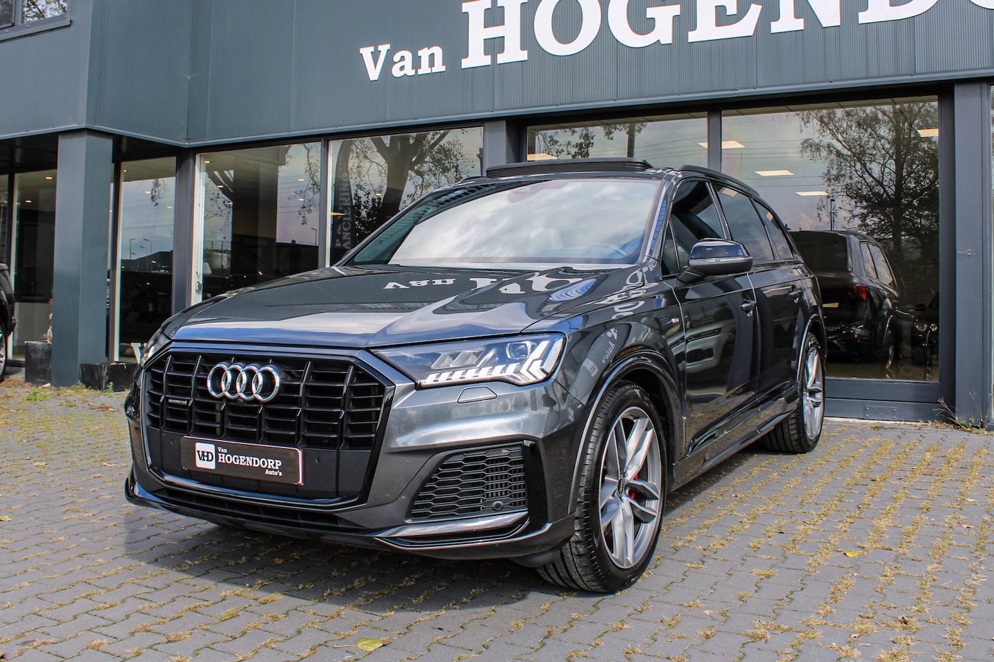 Audi Q7 - 60 TFSI e quattro S LINE PANO HUD SOFTCLOSE BTW - AutoWereld.nl