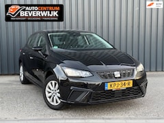 SEAT Ibiza - 1.0 Benzine Style 80pk 2023 Zwart CarPlay Led
