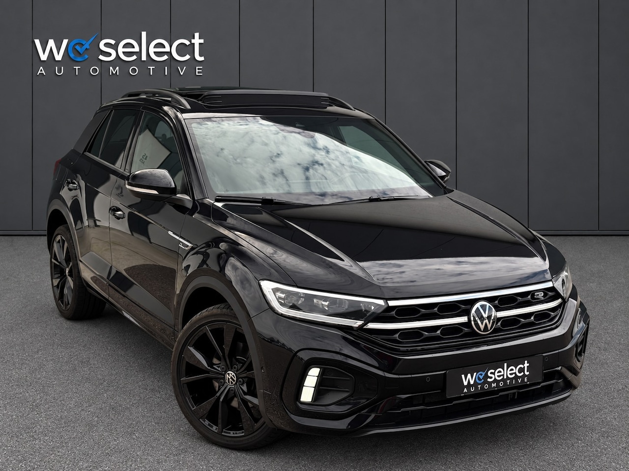 Volkswagen T-Roc - 1.5 TSI R-Line Pano l Leder Stoelen l Keyles l Beats l Camera l Side Assist l ACC l Memory - AutoWereld.nl
