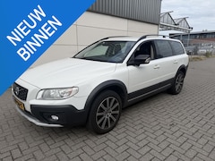 Volvo XC70 - 2.0 D4 FWD Summum LEER / TREKHAAK / CRUISE CONTROLE / EURO 6
