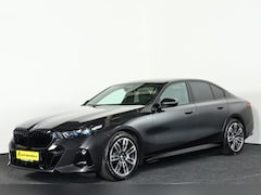 BMW i5 - eDrive40 M Sport Edition 84 kWh Navi / ACC / HUD / H&K / Memory / Panorama